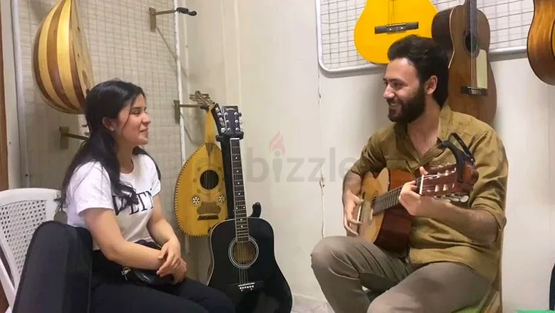 Music teacher63221354098050111