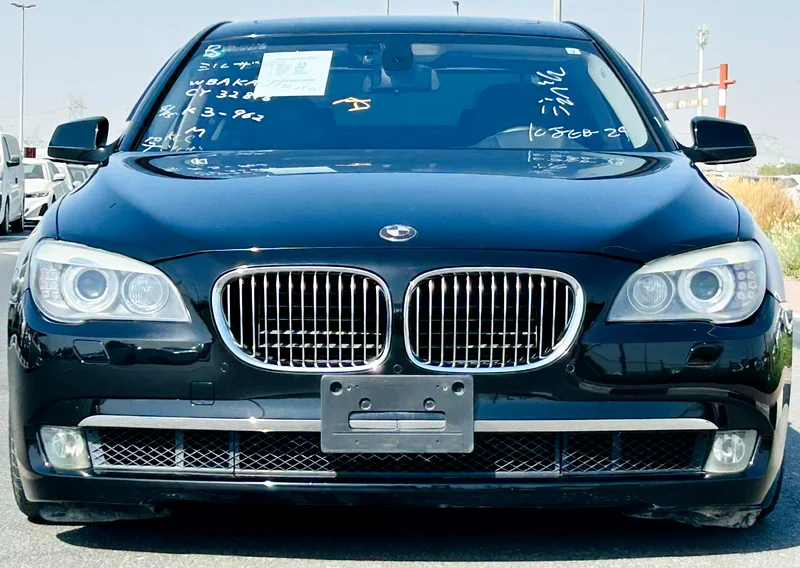 BMW 750I | 2010 | ONLY : 110417 KM | CLEAN TITLE |  JAPAN IMPORT63160610367235111