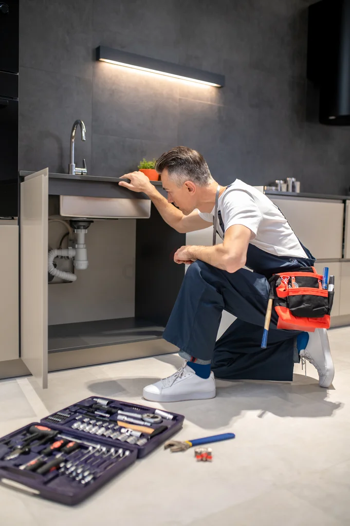 Plumber62930660228737111