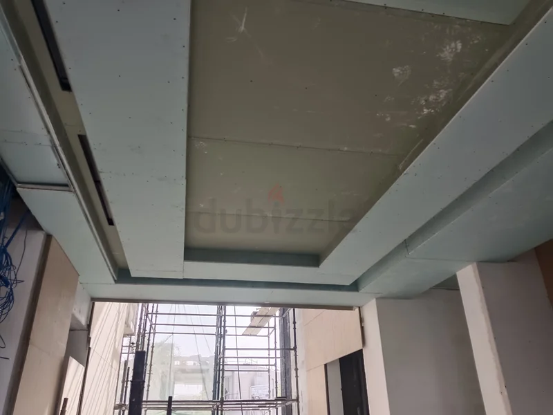 Renovation contractor62930660326018113