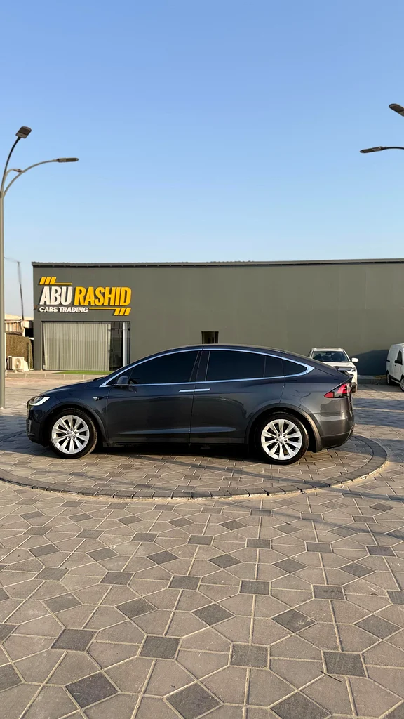 Tesla Model X 2018 GCC63175258451074114
