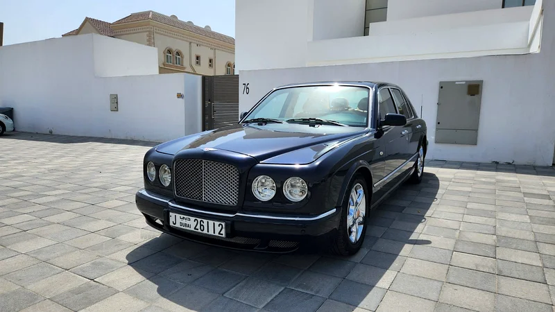 2001-Bentley Arnage - Full option -Excellent Condition63176619980546112