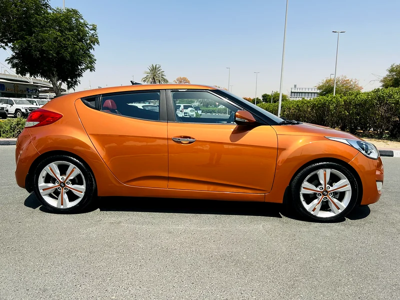 HYUNDAI VELOSTER FULL OPTION GCC SINGLE OWNER62932673618177114