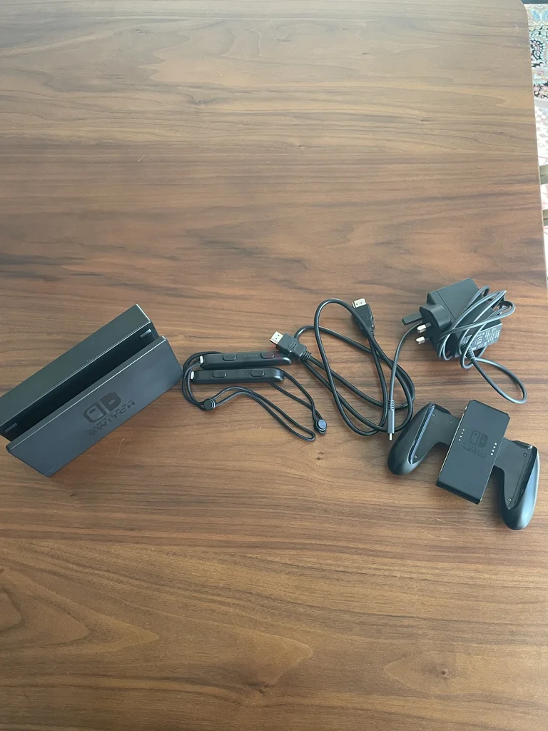 Nintendo Switch with Super Mario Bros, dock, and cables – negotiable!62930644856833113