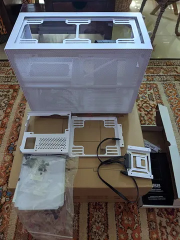 Lian Li Q58 Mini-ATX