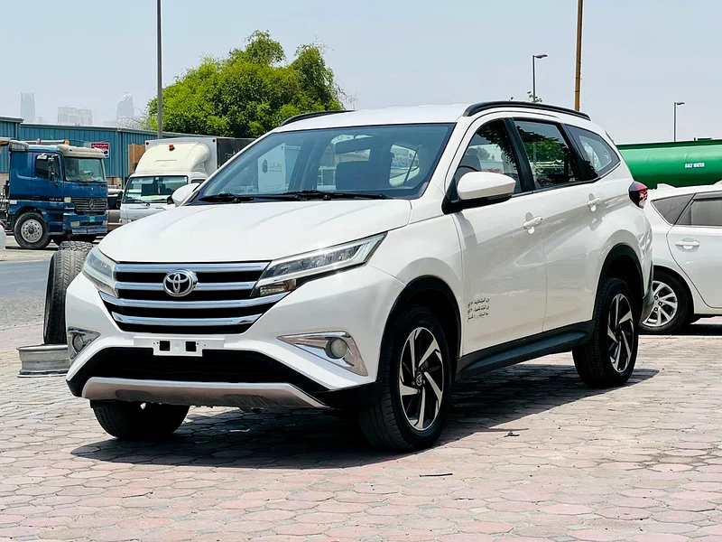 Toyota Rush // Gcc space // Model 2019 // Good conditions63165692813314113