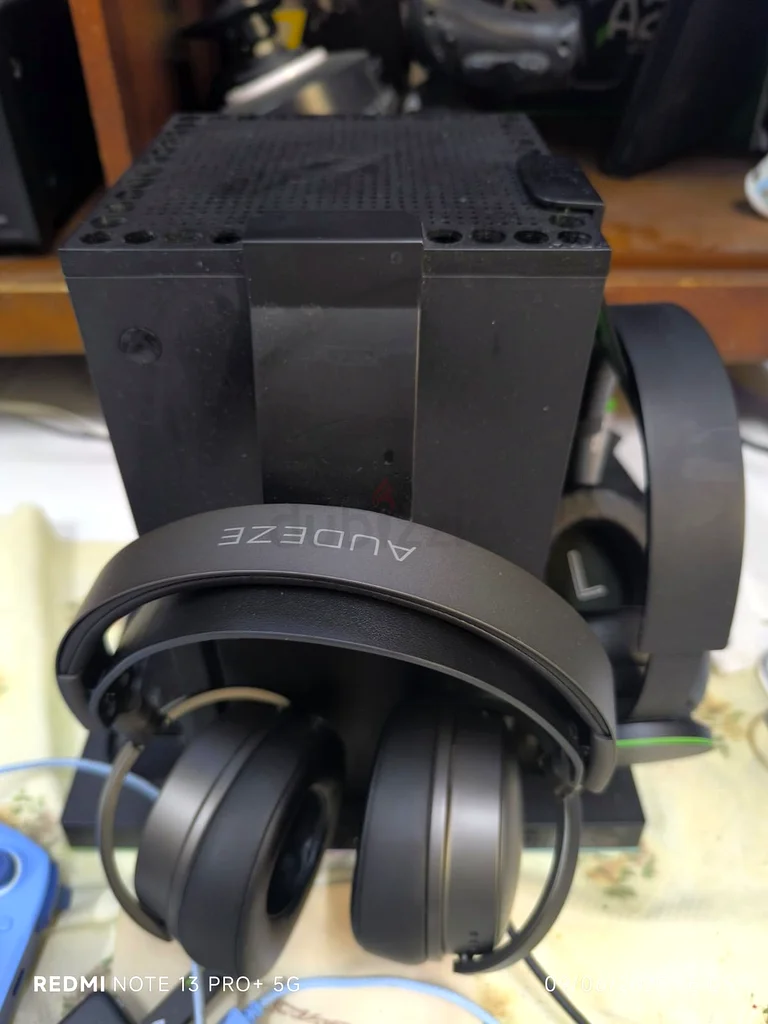 سماعة ألعاب لاسلكية Audeze Maxwell لهوائي Xbox63264073276930110