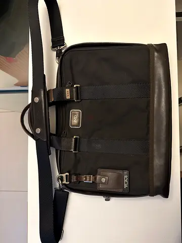 TUMI briefcase Classic