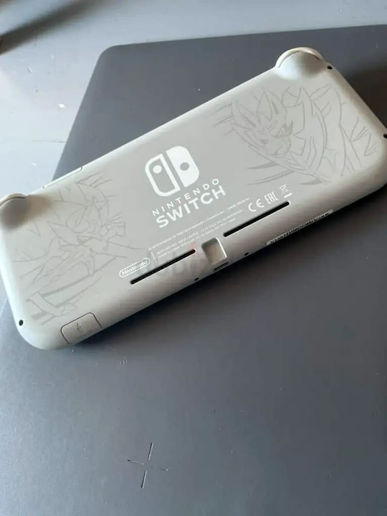 Nintendo Switch Console - Unleash Your Gaming Adventure!