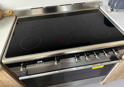 Siemens iQ700  Electric Ceramic Cooker Stove 90cm