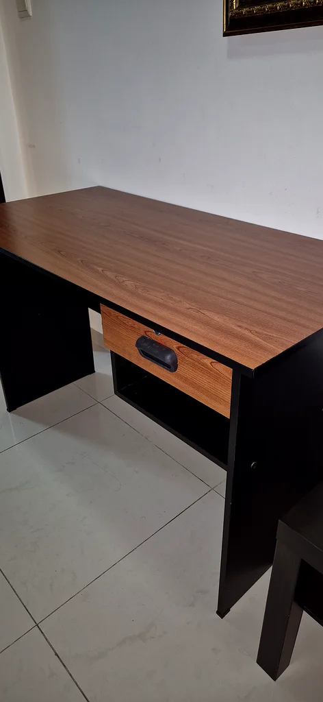 Study Table (120x60cm)63221861506818111