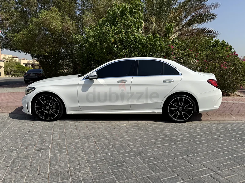 Superb C200 Under Warranty63144413856129111