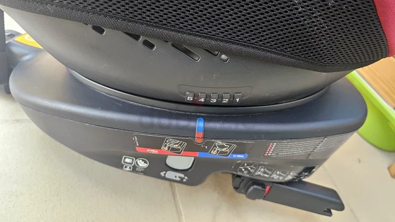 Joie 360 spin car seat63226268606850111