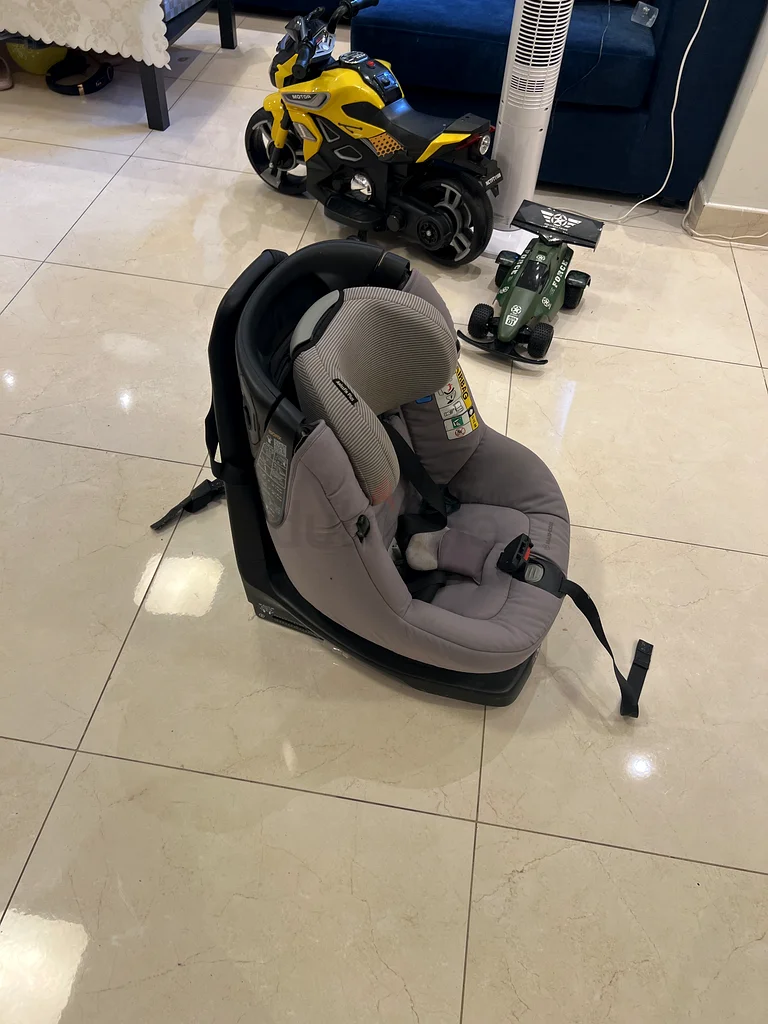 Safe and Comfortable Car Seat for Your Little One!62929659847425111