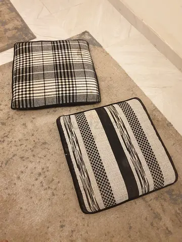 Stylish Floor Cushions for Modern Living Spaces