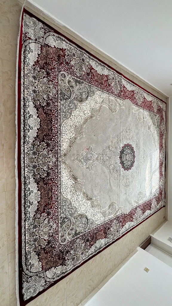 Elegant European/Classical Area Rug - Perfect for Any Room63209347947522113
