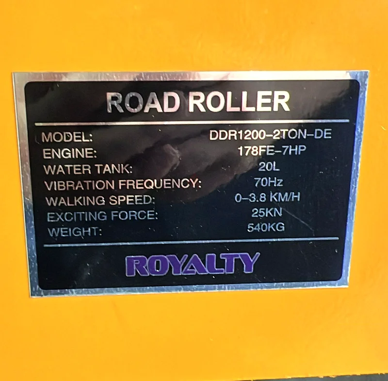 Powerful Road Roller for Efficient Construction Work!63167576481665111