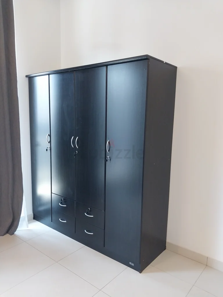 Brand new 4door wardrobe made in Thailand62865808771587111