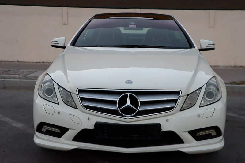 GCC Spec..Mercedes Benz E350 Coupe 2012...One owner from new !!62932674165763113