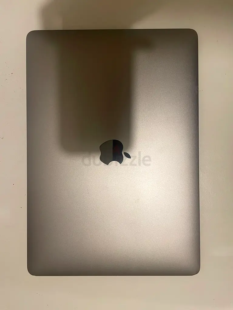 Apple MacBook M163254996093185110