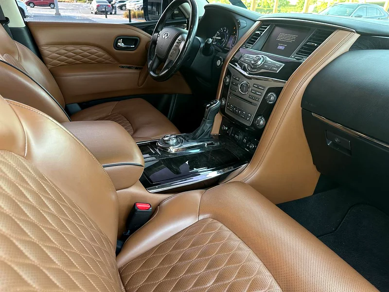 For sale, 2020 Gulf-spec Infiniti QX80, interior saffron color.  
Fully loaded with all options and specifications.  
Immaculately clean.63173844599809113