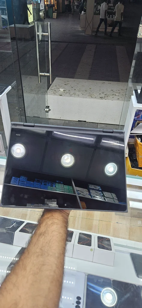 Lenovo touch fold chromebook63167581142273112