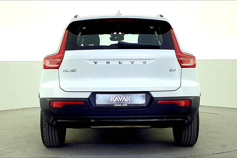 2023 Volvo XC40 B4 Ultimate  • Big Price Drop • Manufacturer warranty till 28-Apr-2026 • 41085163177574528130112