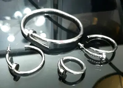 Set of 4 pcs CARTIER Bolt. New