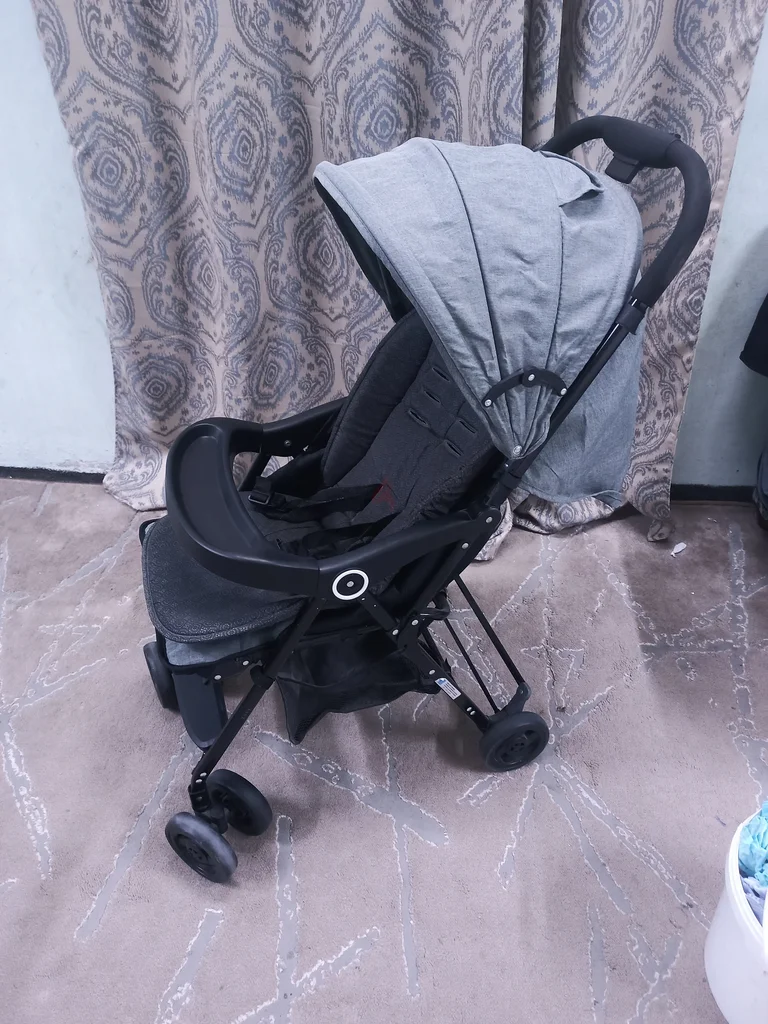 المنزل يوافق على عربة الأطفال مثل الجديدة62931682593155111