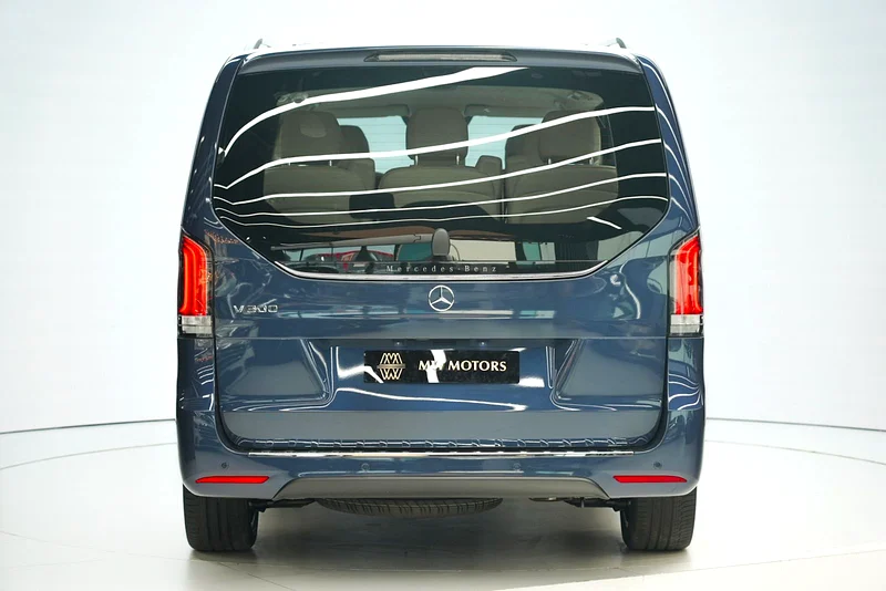 Mercede-Benz V 300 AMG | 2025 GCC 0km | Agency Warranty | 360 View | 64 colors Ambeint Lights63177937082242114