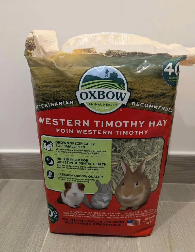 Premium Oxbow Hay for Happy Bunnies!62931680348035111