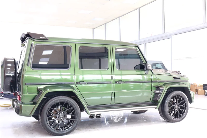 Mercedes G63 AMG with Brabus 800 kit62931643435138111