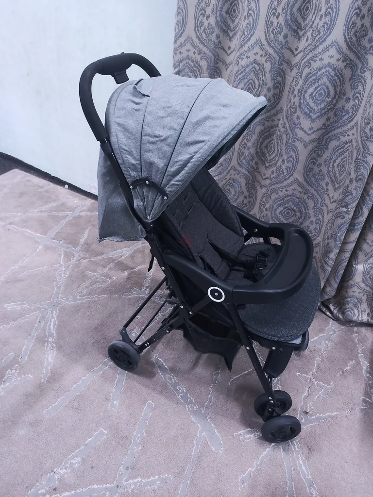 المنزل يوافق على عربة الأطفال مثل الجديدة62931682593155112