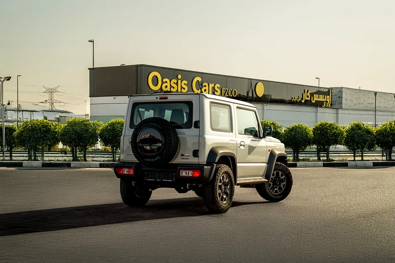 Suzuki Jimny GLX 3-Doors A/T GCC Low Mileage 202463174774094081112