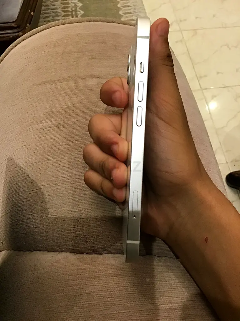 Iphone 1363214428747137114