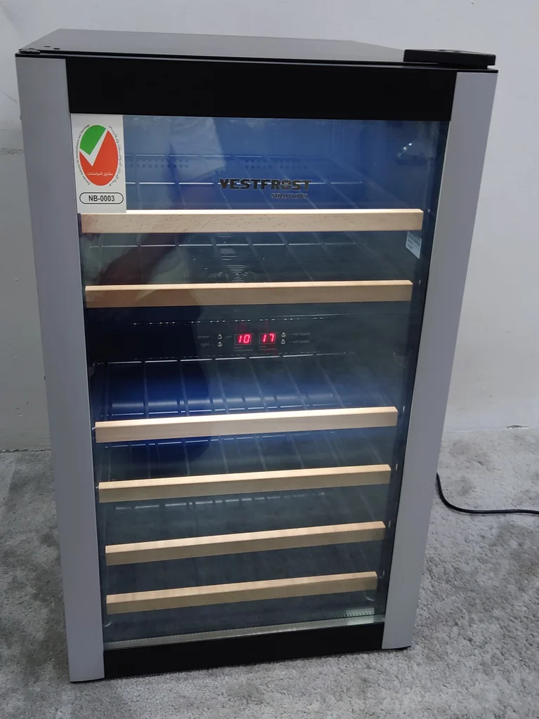 ثلاجة نبيذ فيستفروست W3262933694900098114