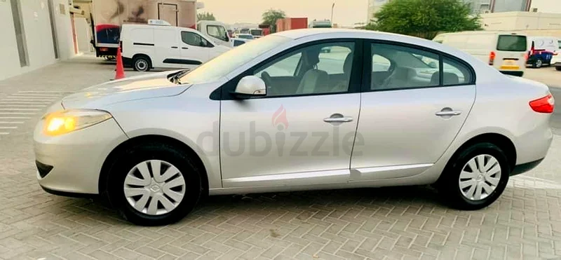 Renault fluence 2012 model Gcc 181000 km63222806271363112