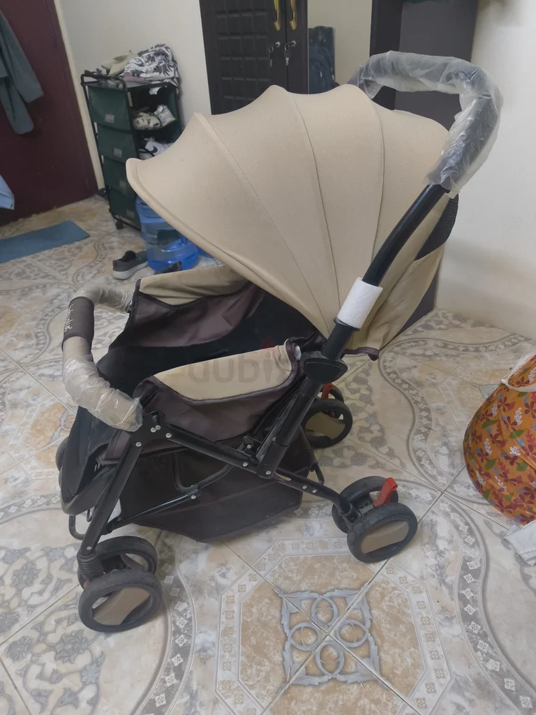 عربة أطفال Babyplus الأنيقة - مثالية لطفلك الصغير!62863824178178111