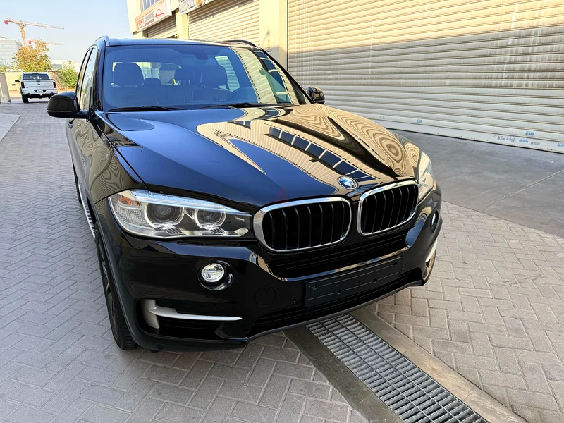 بي إم دبليو X5 Xdrive35i 2015 جي سي سي سجل صيانة كامل مالك أول مفتاحان 
104000كم63229645872642114