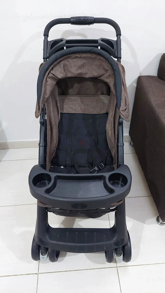 عربة أطفال فاخرة لطفلك - مستعملة بعناية!63226785562499112