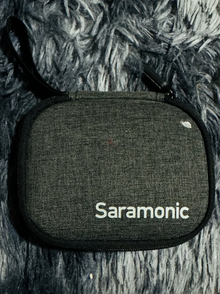 Professional Saramonic Microphone Set with Carrying Case63265098856833114