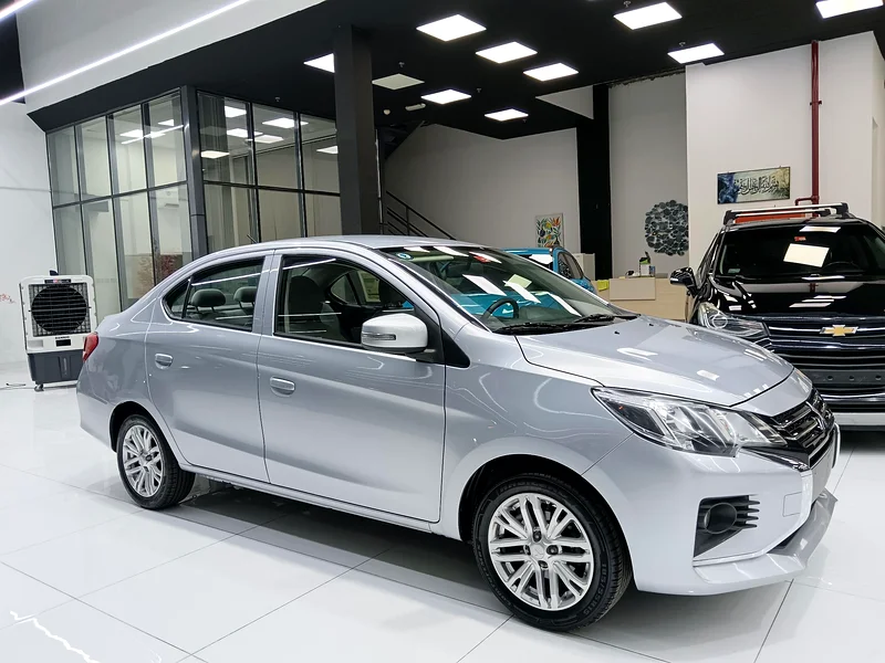 Mitsubishi Attrage Gcc Full option63153229012227112