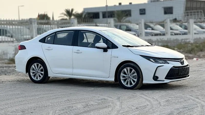 تويوتا كورولا 1.8 لتر / هايبرد إيليت / جديد تمامًا 202562931644048771111