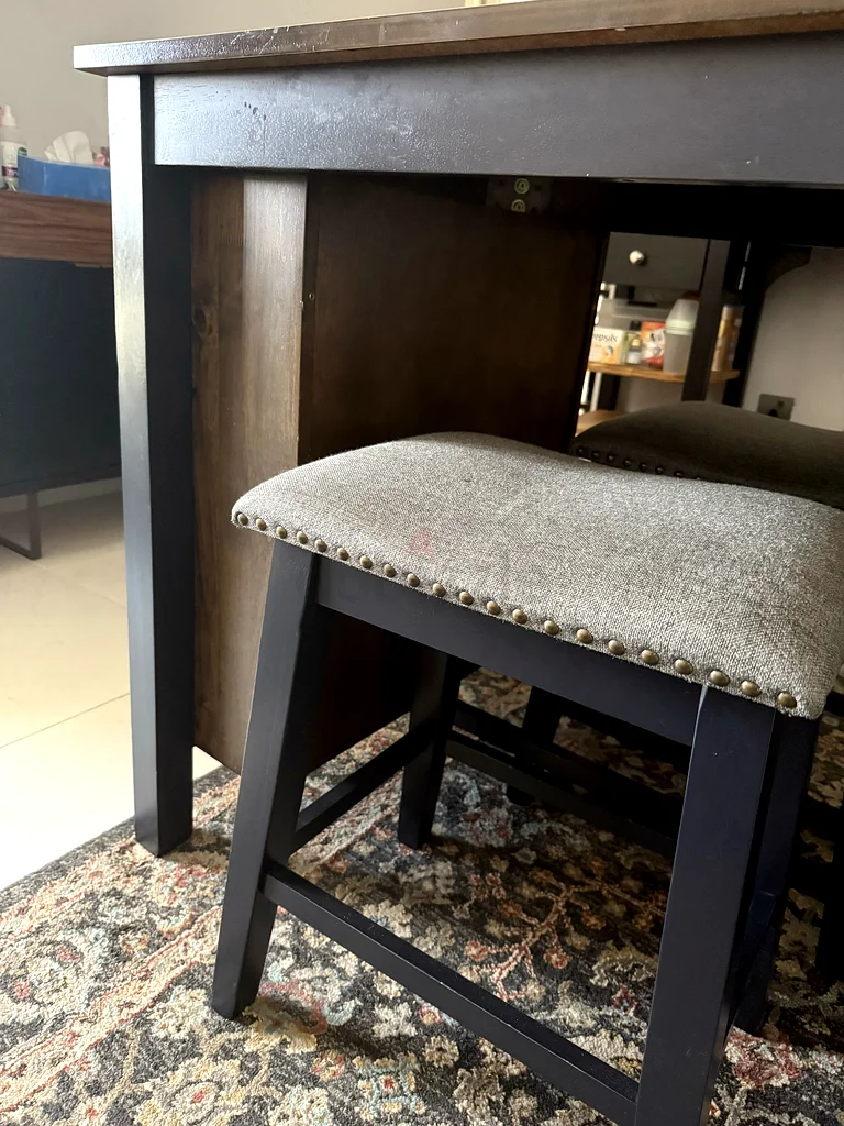 Dining high table with chairs62864708408705112