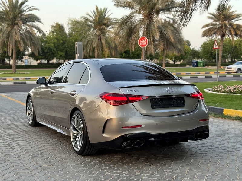 MERCEDES - BENZ - C300 - 2022 - full option body kit C63 ///AMG62931643490434114