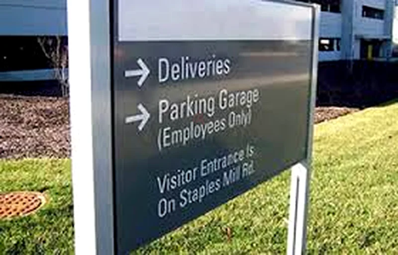 Commercials Sign Board for Shops and Warehouses63221351265411114