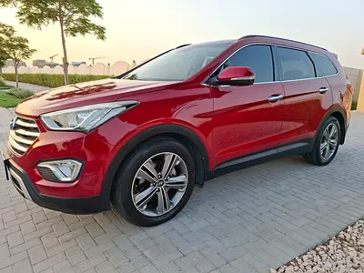 5+ doors Hyundai Grand Santa Fe for sale in UAE | dubizzle
