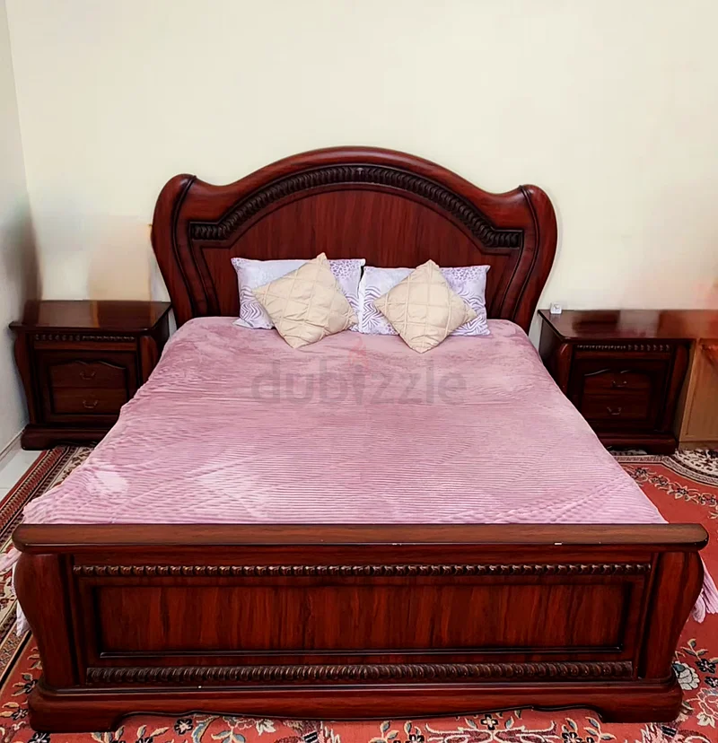 Stunning Classic Wooden bed frame, side tables, 6 doors wardrobe, - Elegant Addition to Your Home62863822447489111