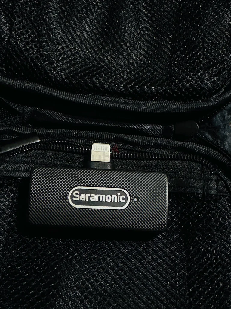 Professional Saramonic Microphone Set with Carrying Case63265098856833111
