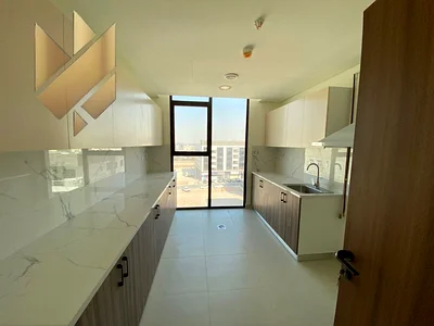 Enjoy An Elevated Lifestyle 4-bedroom Villa For Rent In Barashi